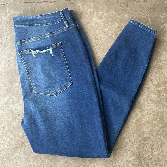 NWT Good American Good Waist Distressed Frayed Hem Skinny Denim Jeans Plus Size - Picture 3 of 8